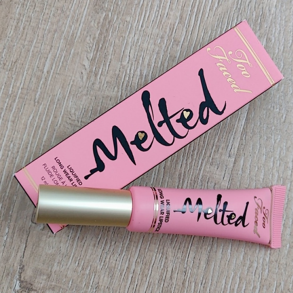 NIB Too Faced Melted Lipstick in Melted Frosting